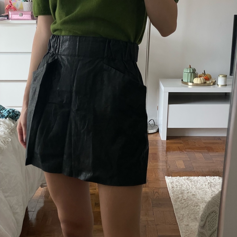 Mini Faux Leather Black Skirt - Zara XS